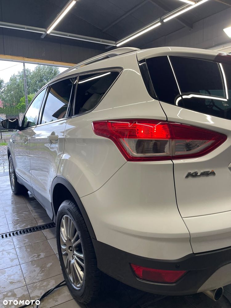 Ford Kuga 1.6 EcoBoost 2x4 Individual - 10