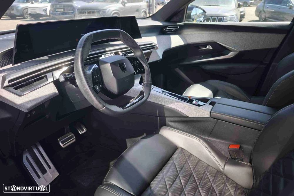 Peugeot E-5008 73 kWh GT - 11
