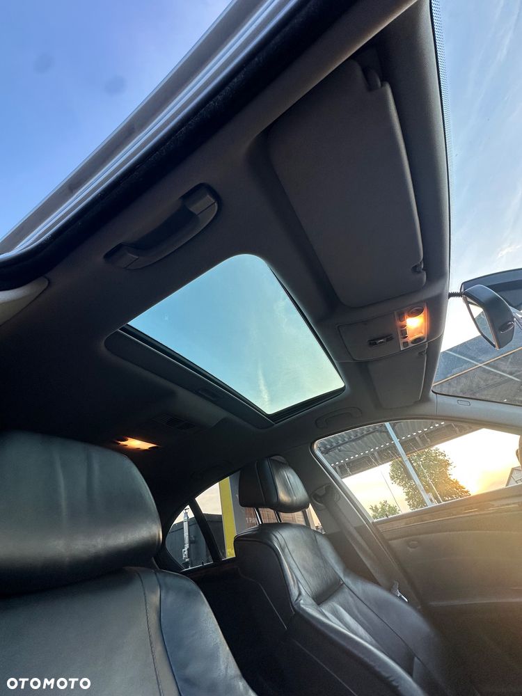 BMW Seria 5 525xd - 20