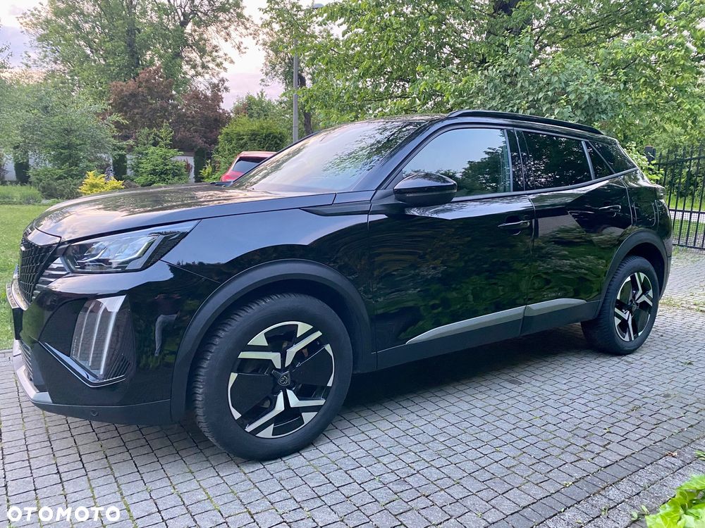 Peugeot 2008 1.2 PureTech Allure S&S - 4