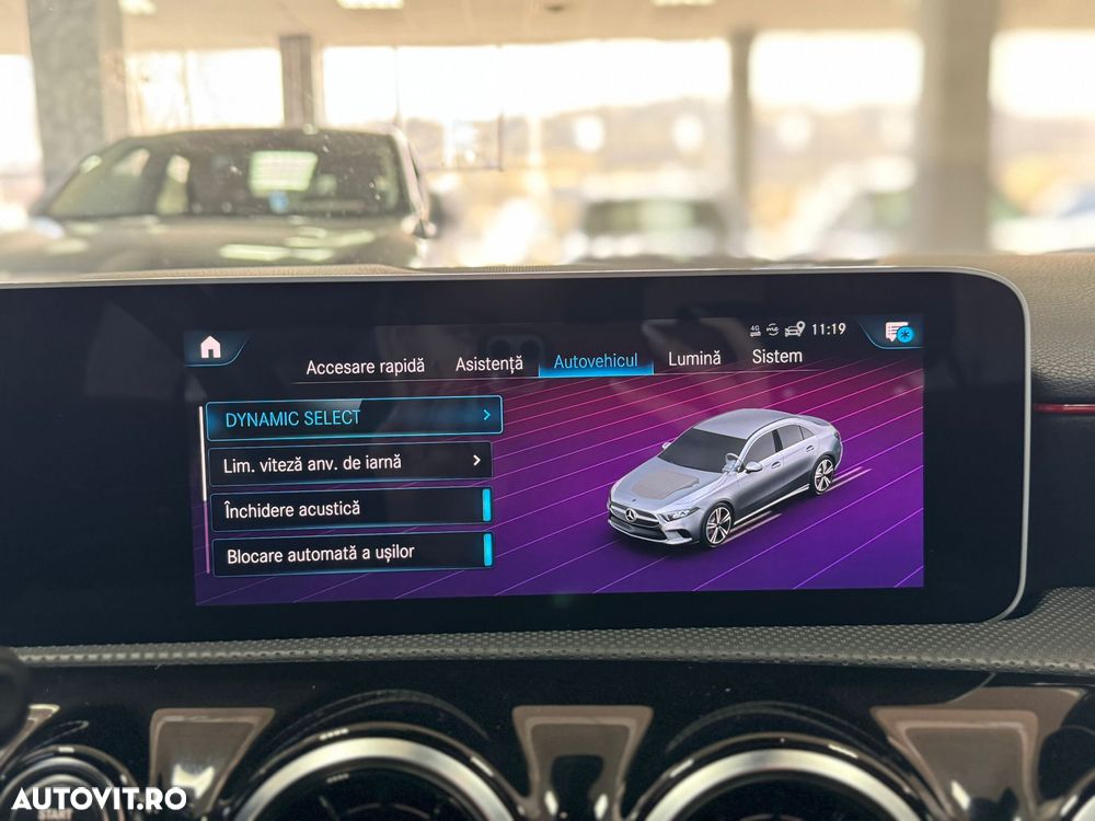 Mercedes-Benz A 180 d Sedan 7G-DCT AMG Line - 33