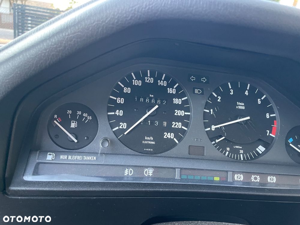 BMW Seria 3 - 24