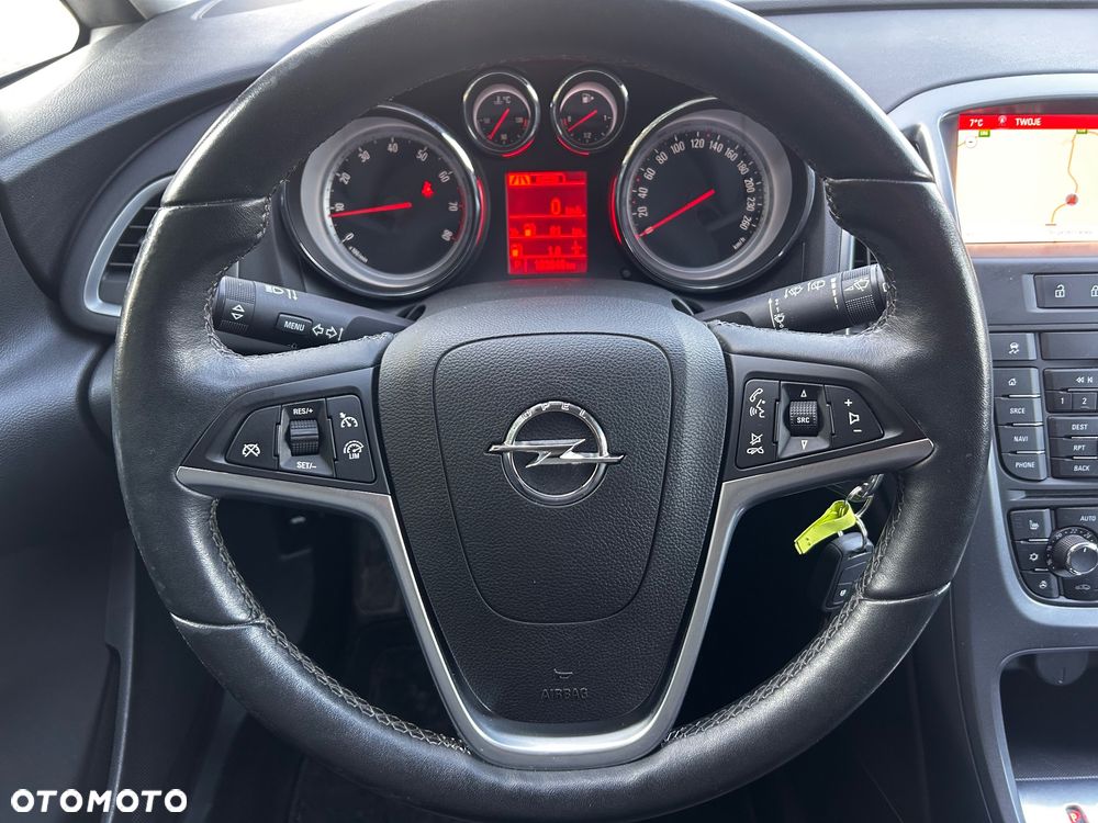 Opel Astra 1.4 Turbo Automatik - 23