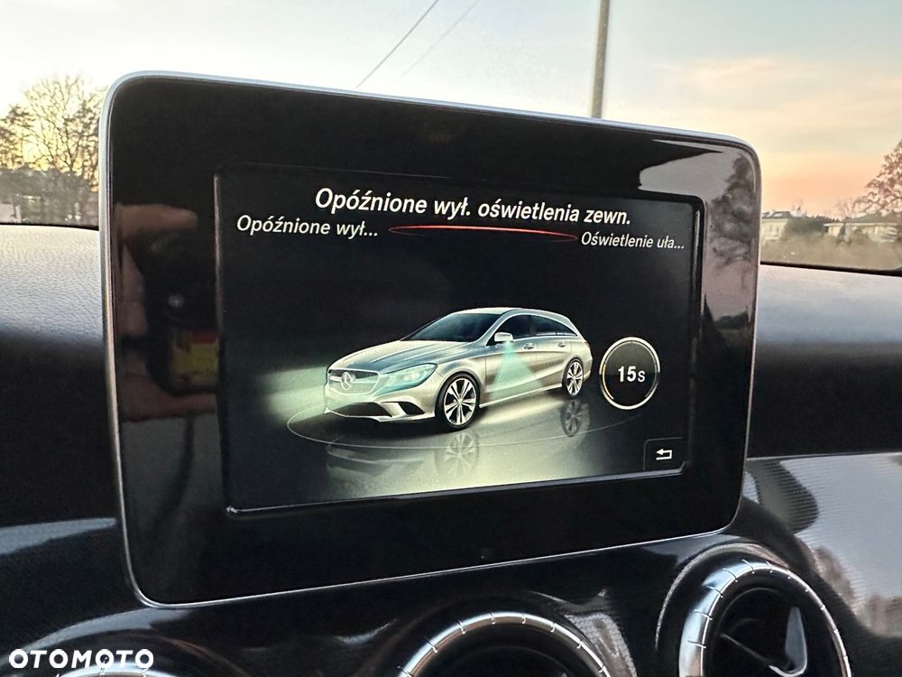 Mercedes-Benz CLA 200 d - 11