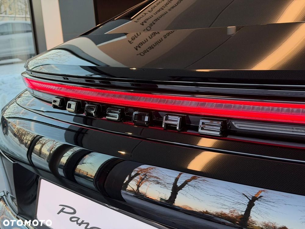 Porsche Panamera - 12