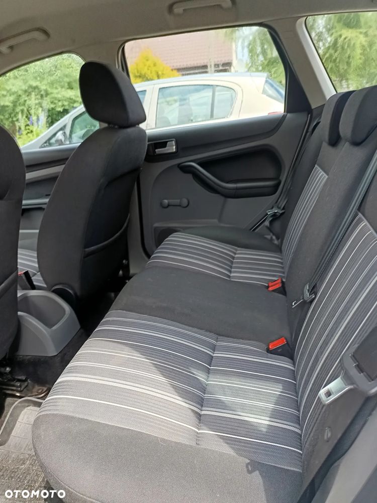 Ford Focus 1.6 TDCi Silver X - 14
