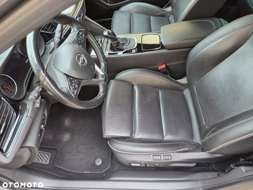 Opel Insignia 2.0 4x4 Ultimate Exclusive - 11