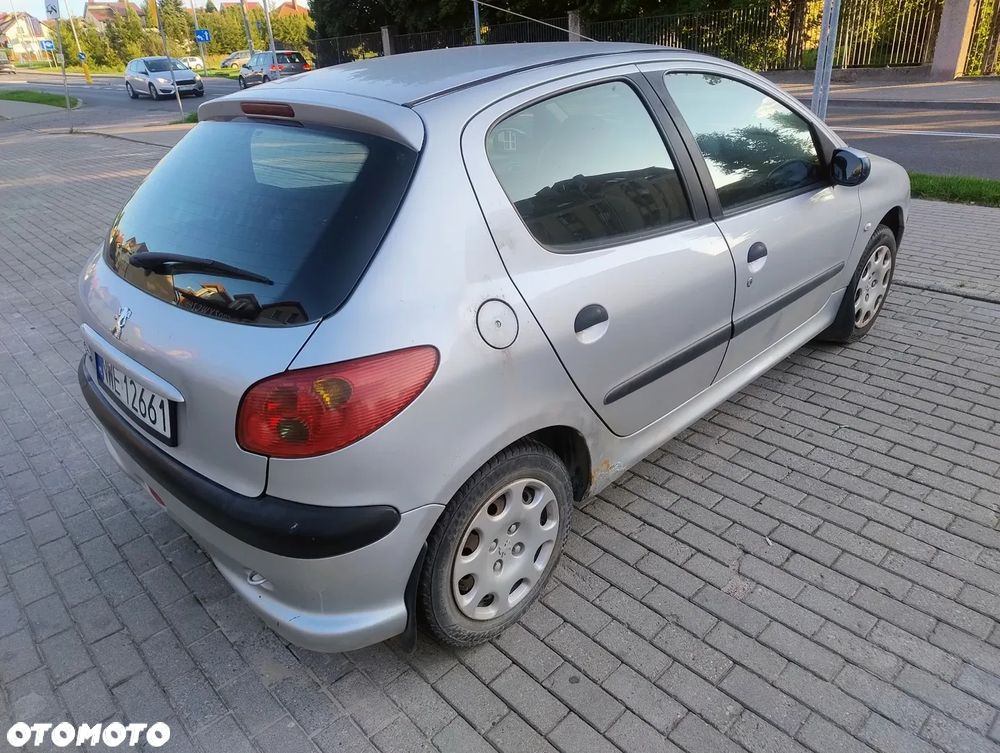 Peugeot 206 - 2