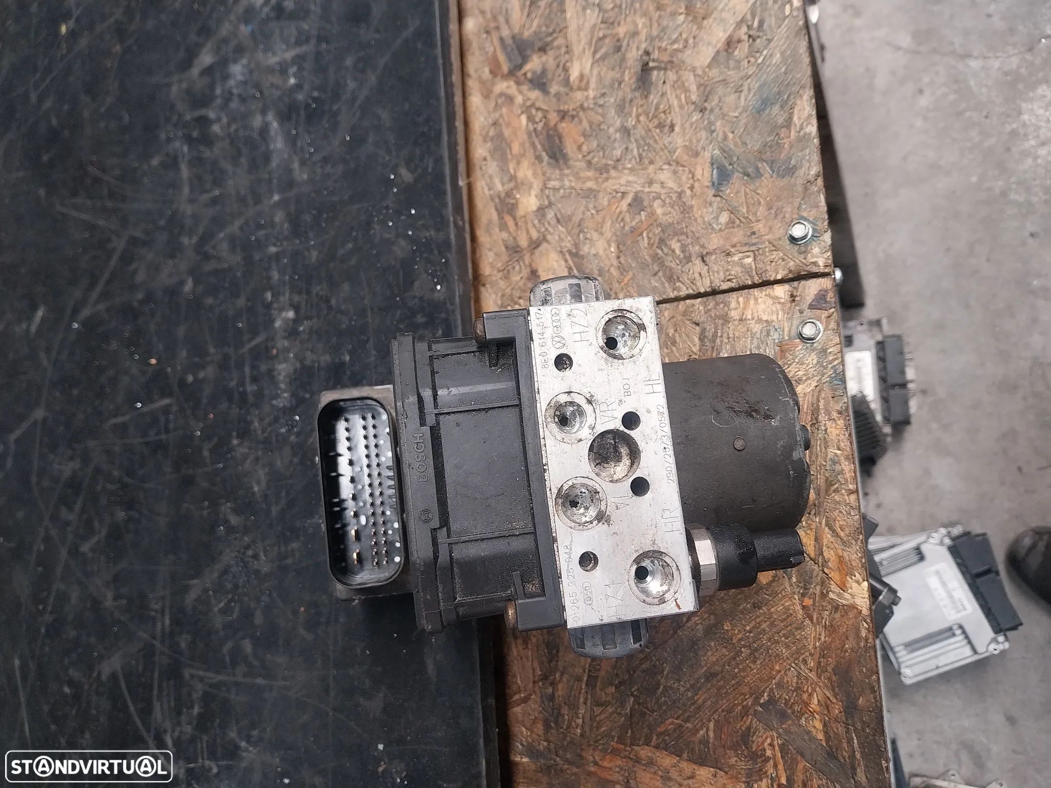 Modulo ABS Audi A4 Ref: 8E0 614 517 - 1