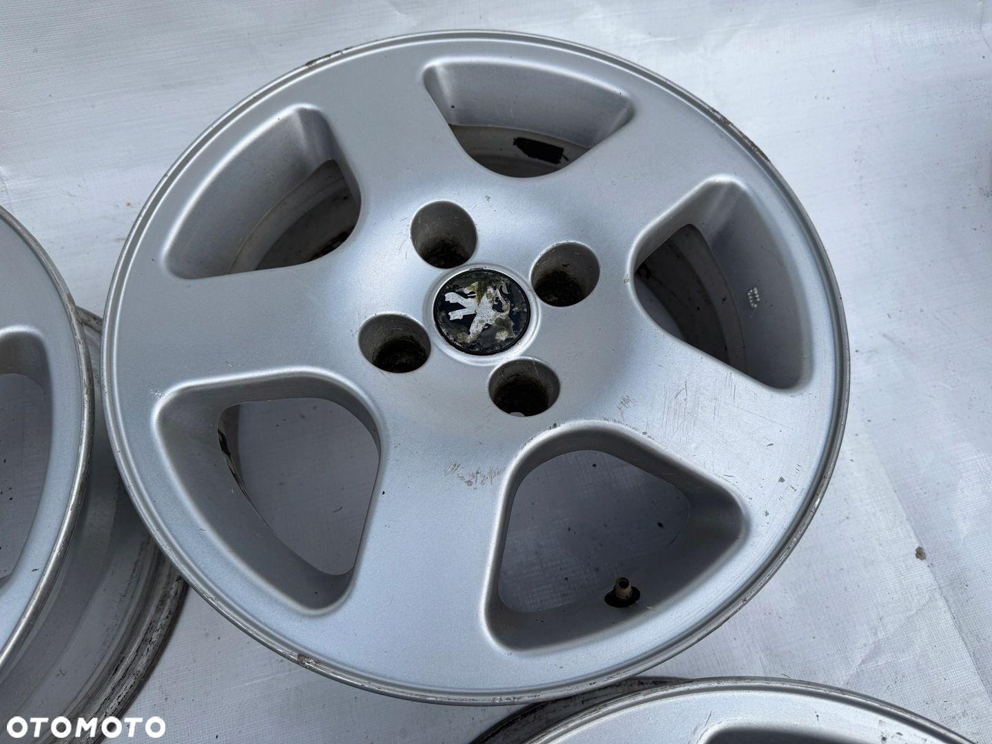 Felgi Peugeot Citroen 15" 6J ET18 673 - 4
