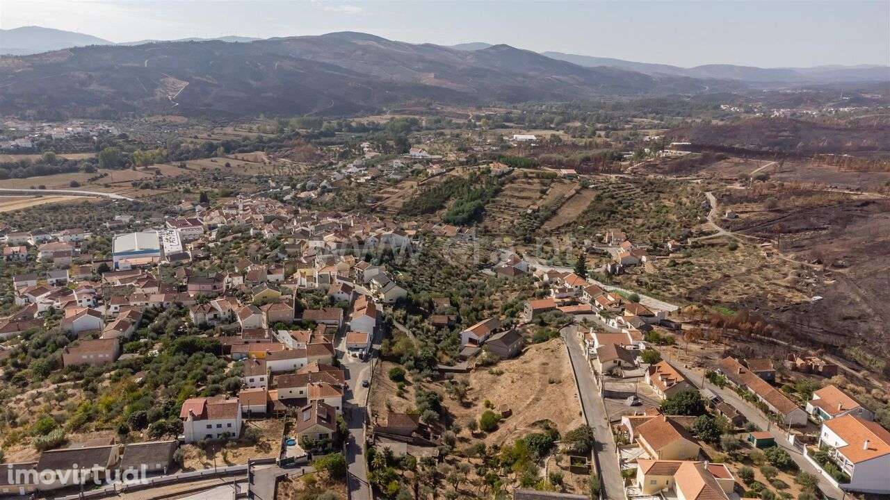 Moradia Isolada T3 / Covilhã, Peso e Vales do Rio - Grande imagem: 5/20