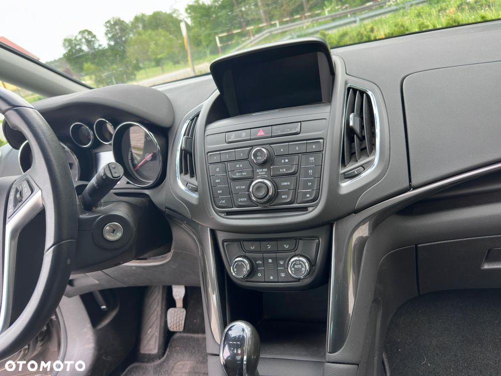 Opel Zafira 1.4 T Cosmo - 14