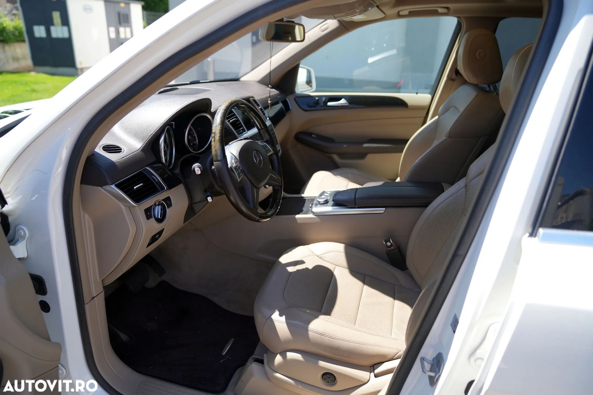 Mercedes-Benz ML 350 BlueTec 4MATIC Aut - 6