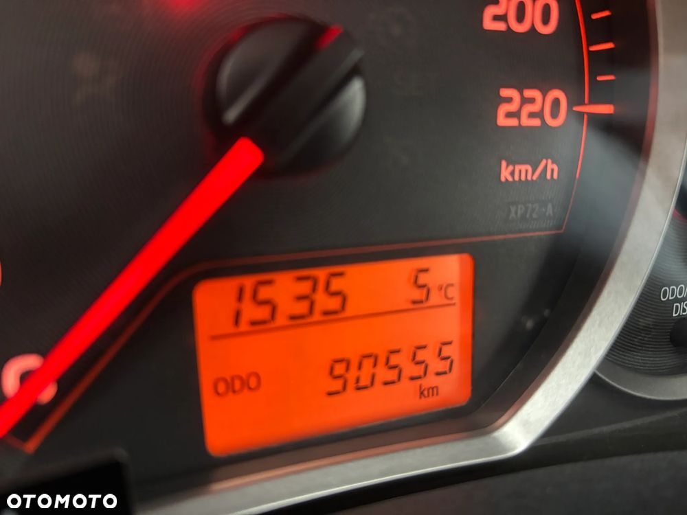 Toyota Yaris 1.33 Luna - 12