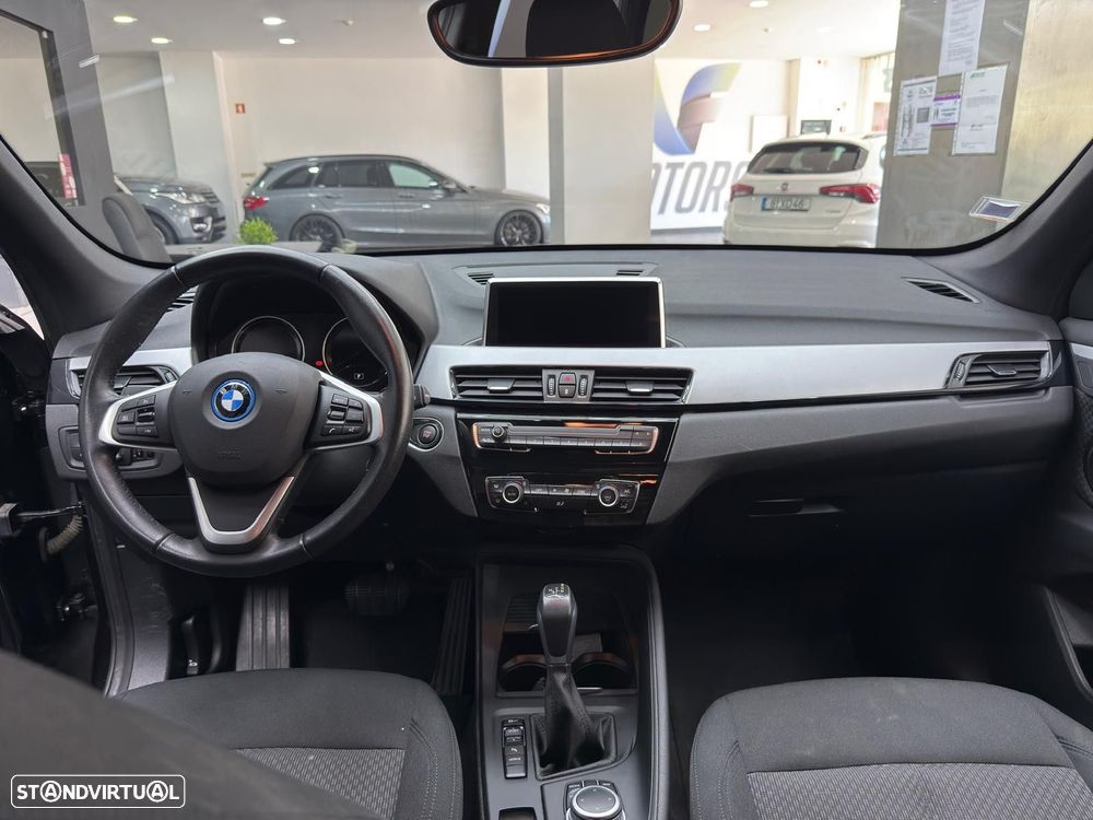 BMW X1 25 e xDrive Line Sport - 27