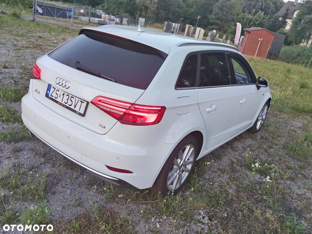 Audi A3 Sportback - 4