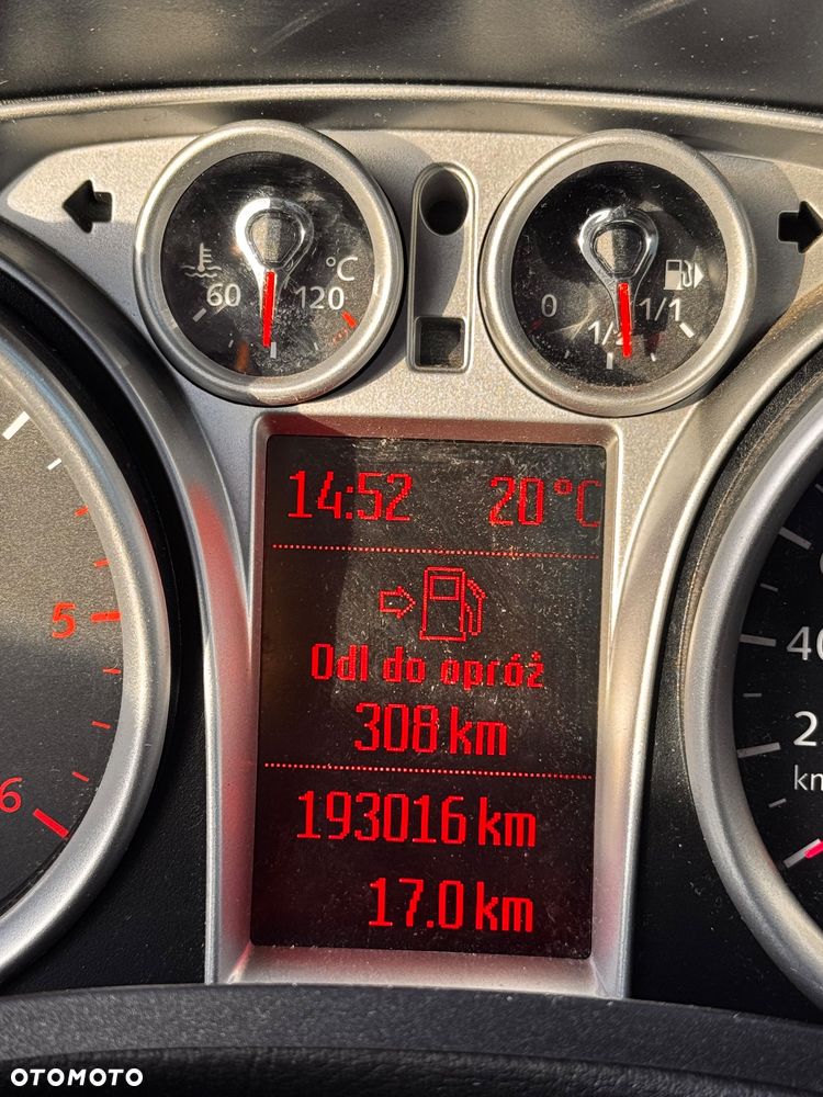 Ford Kuga 2.0 TDCi 4x4 Titanium - 17