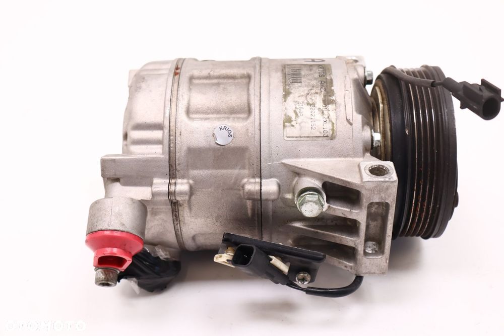 VOLVO SPRĘŻARKA KLIMATYZACJI 1.2154A - 4