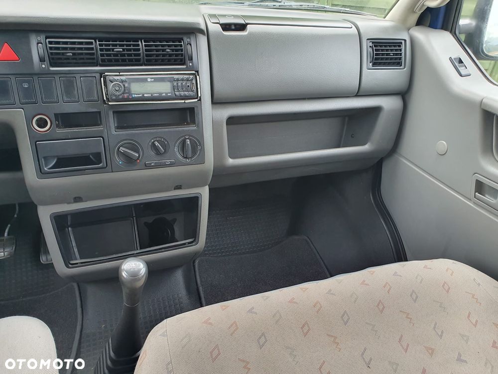 Volkswagen Transporter - 14
