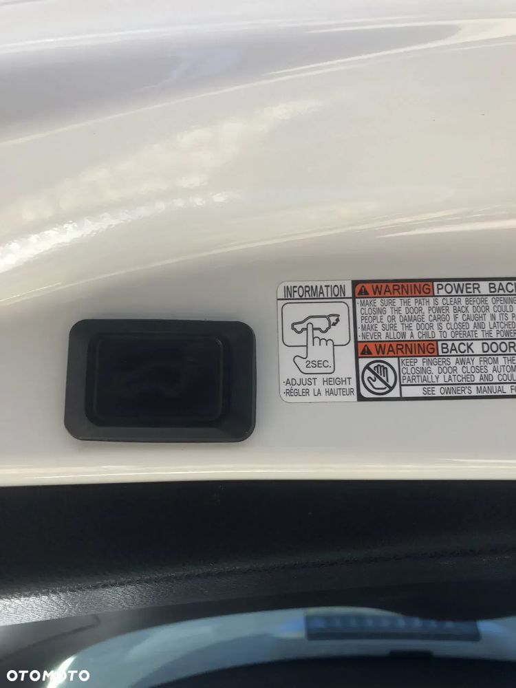 Toyota RAV4 Hybrid Prestige 4x4 - 24