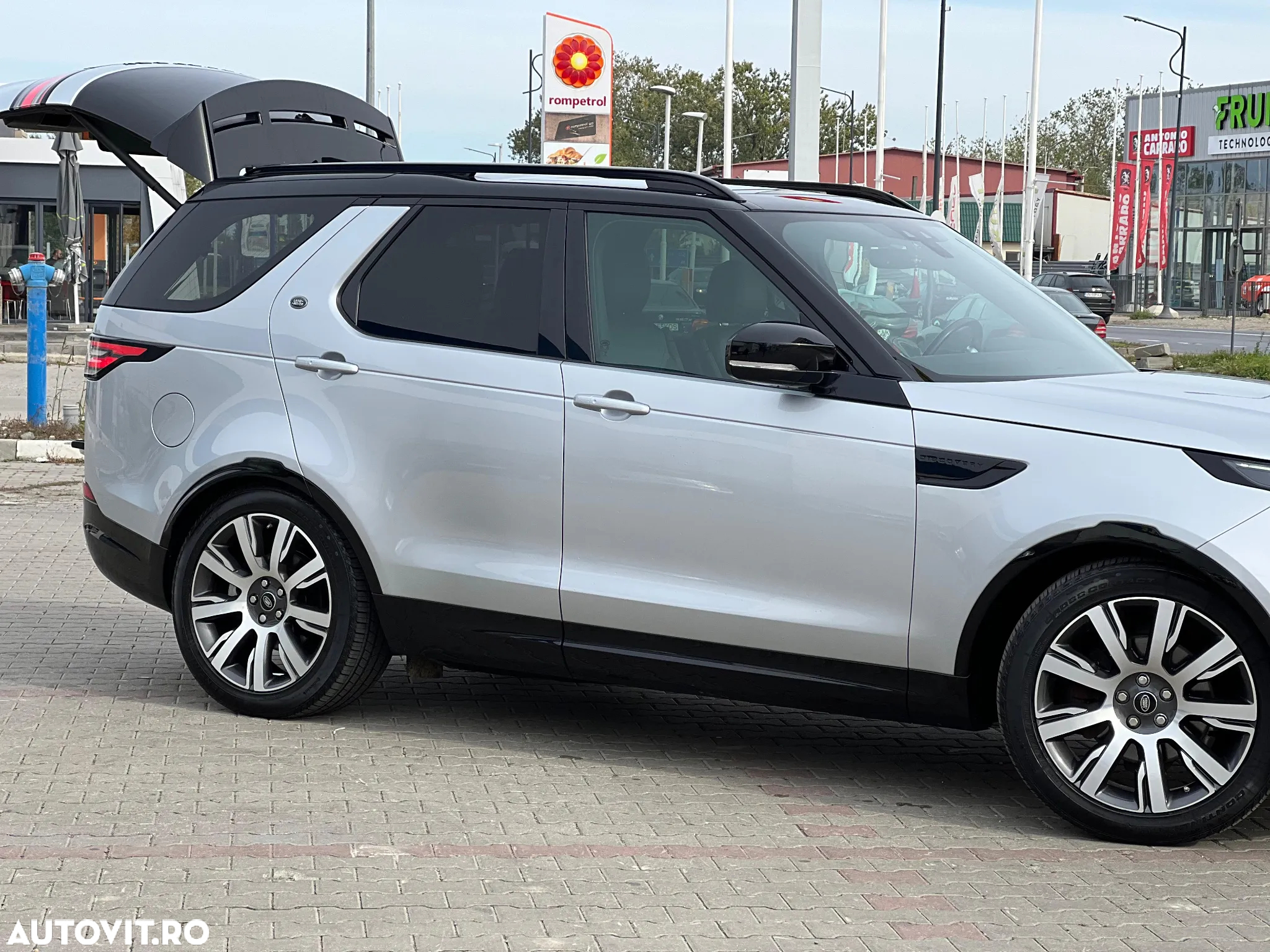 Land Rover Discovery - 6