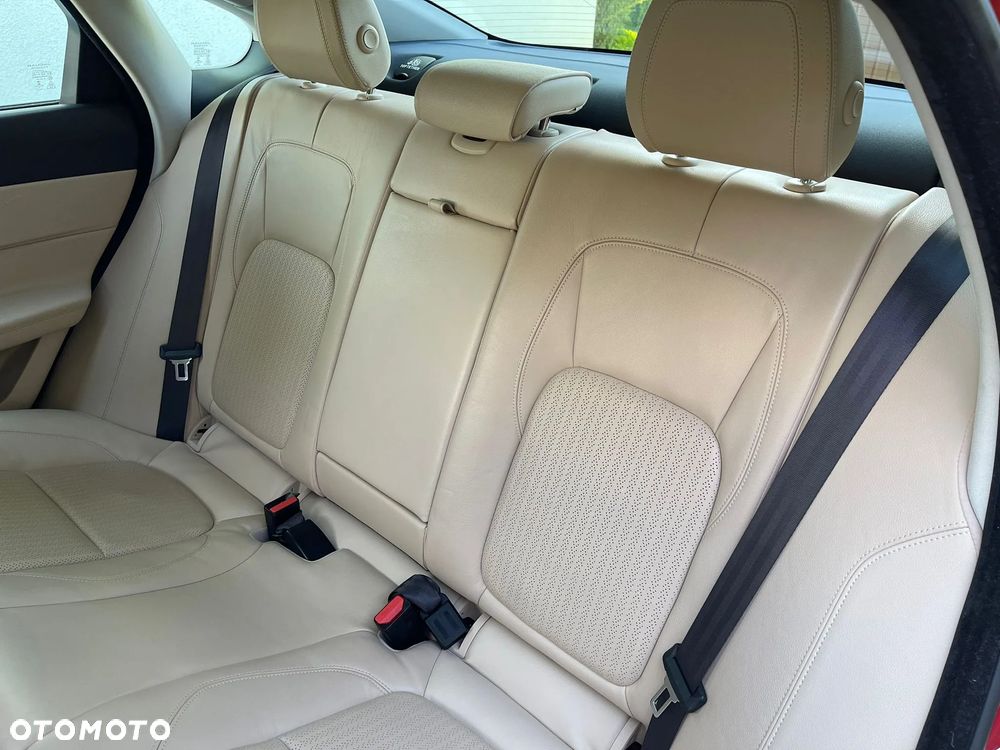 Jaguar XF 3.0 V6 S - 15