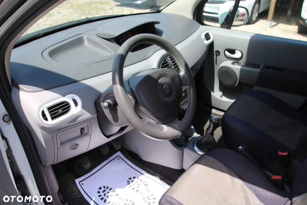 Renault Modus 1.2 16V Alize - 11