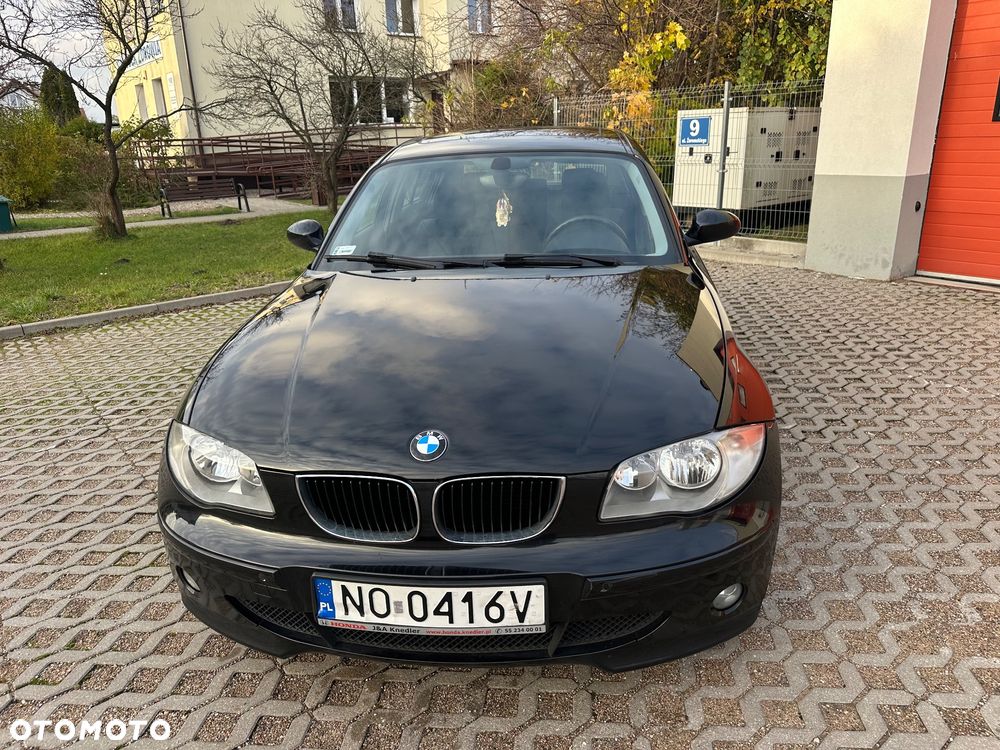 BMW Seria 1 120i - 2