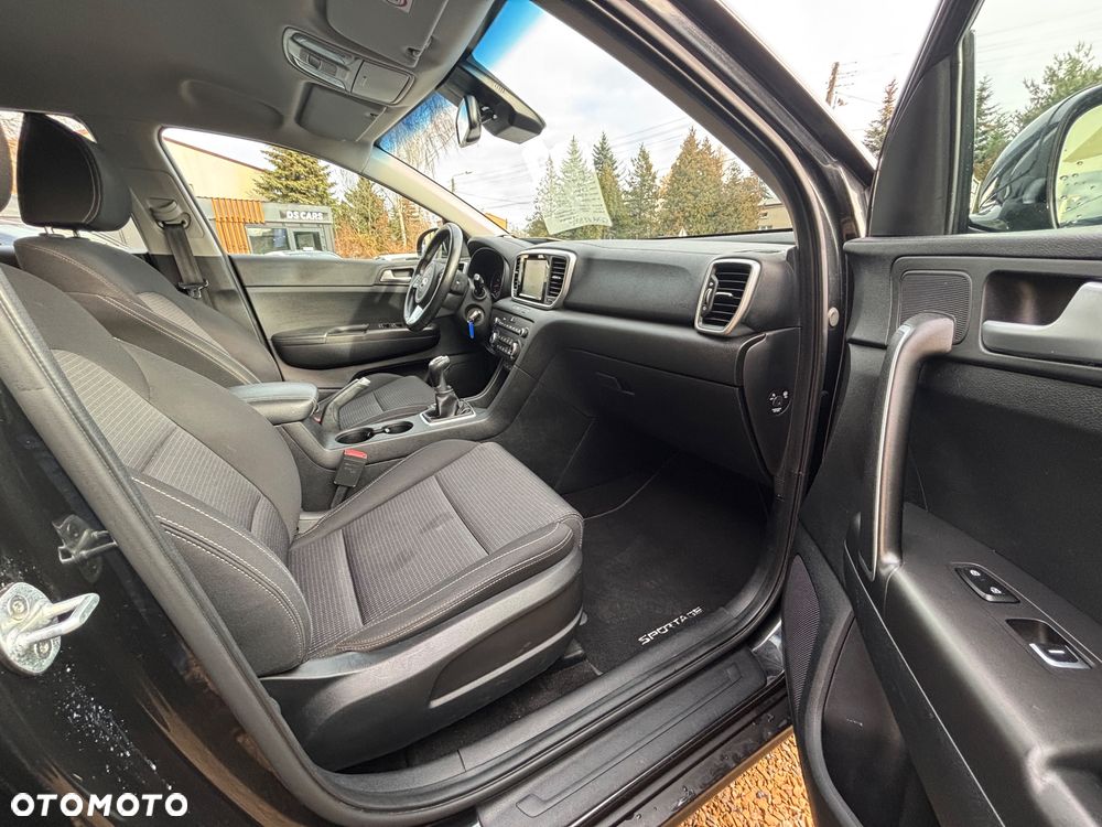 Kia Sportage 1.6 T-GDI 2WD Vision - 11