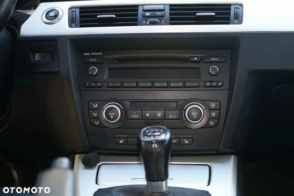 BMW Seria 3 320d - 19