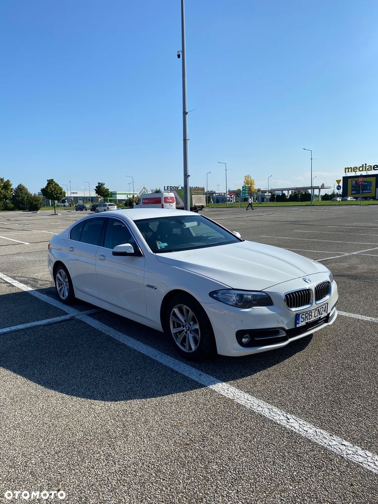 BMW Seria 5 518d Luxury Line sport - 2