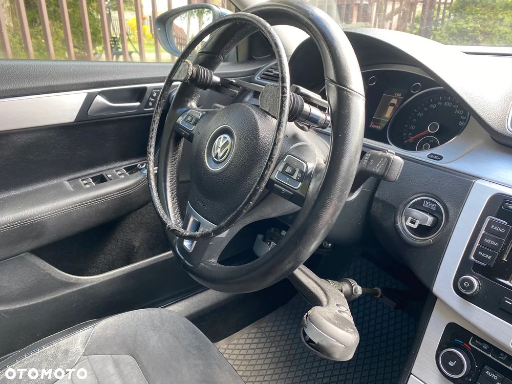 Volkswagen Passat 2.0 Blue TDI DSG SCR Highline - 15