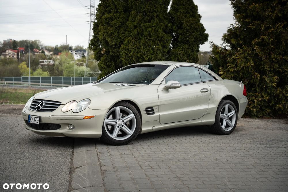 Mercedes-Benz SL - 1