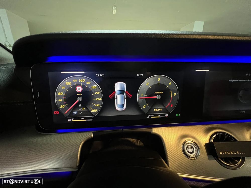 Mercedes-Benz E 200 d AMG Line - 13