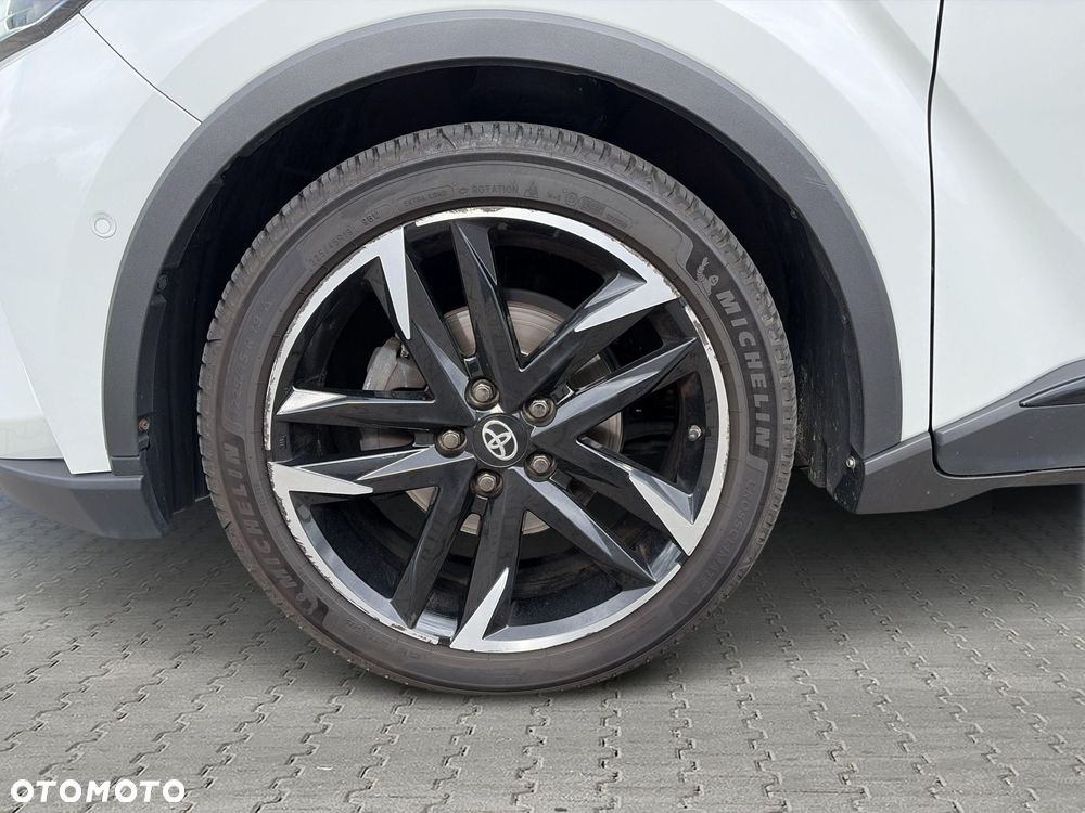 Toyota C-HR 2.0 Hybrid GR Sport - 26