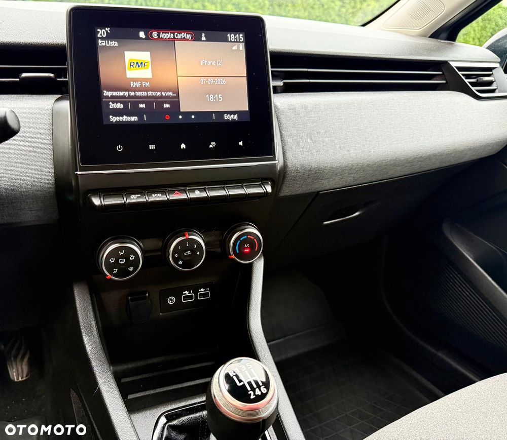 Renault Clio - 29