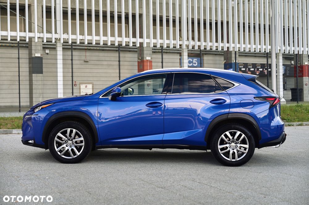 Lexus NX 200t Prestige AWD - 9