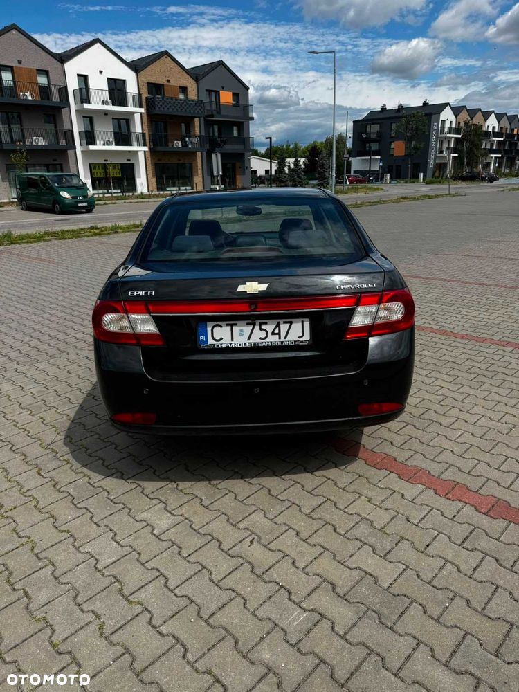 Chevrolet Epica - 4