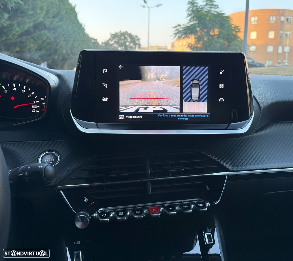 Peugeot 208 1.2 PureTech Allure Pack - 25