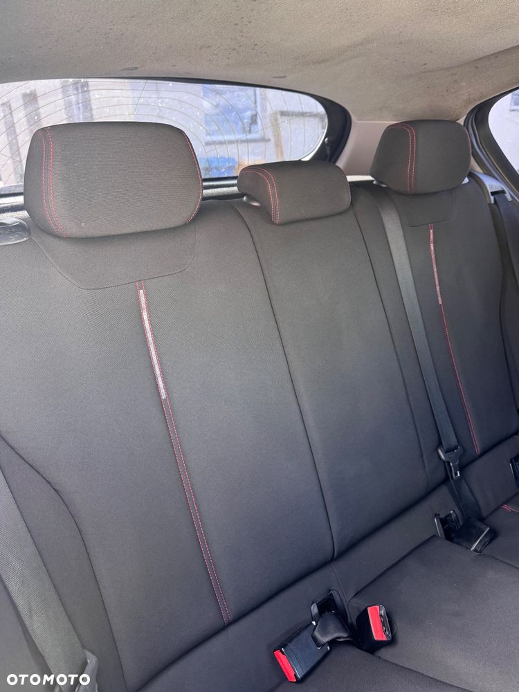 BMW Seria 1 118d - 14