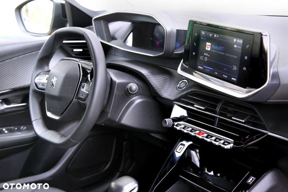 Peugeot 208 PureTech 100 Style - 10