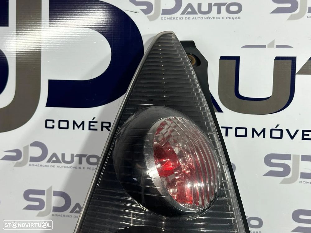 Farolim Direito / Esquerdo - Citroen C1 (2011) - 9