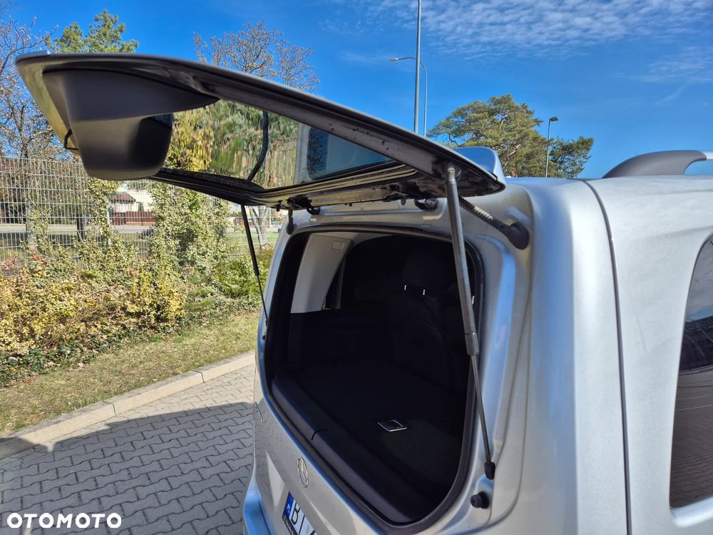 Mercedes-Benz Klasa V 250 d 9G-Tronic (d³ugi) - 12