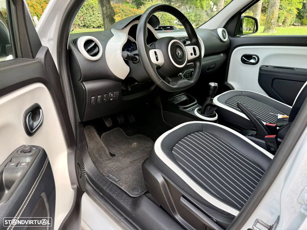 Renault Twingo 1.0 SCe Intens - 2