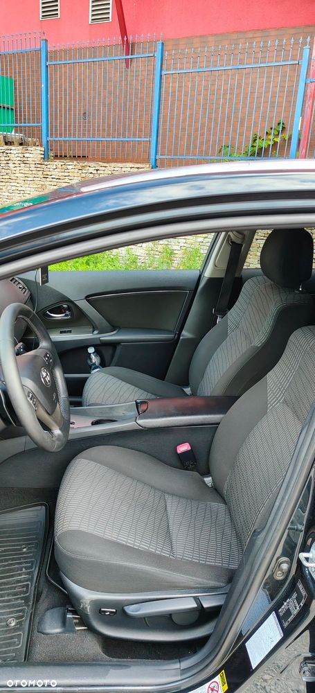 Toyota Avensis 2.0 Premium MS - 23