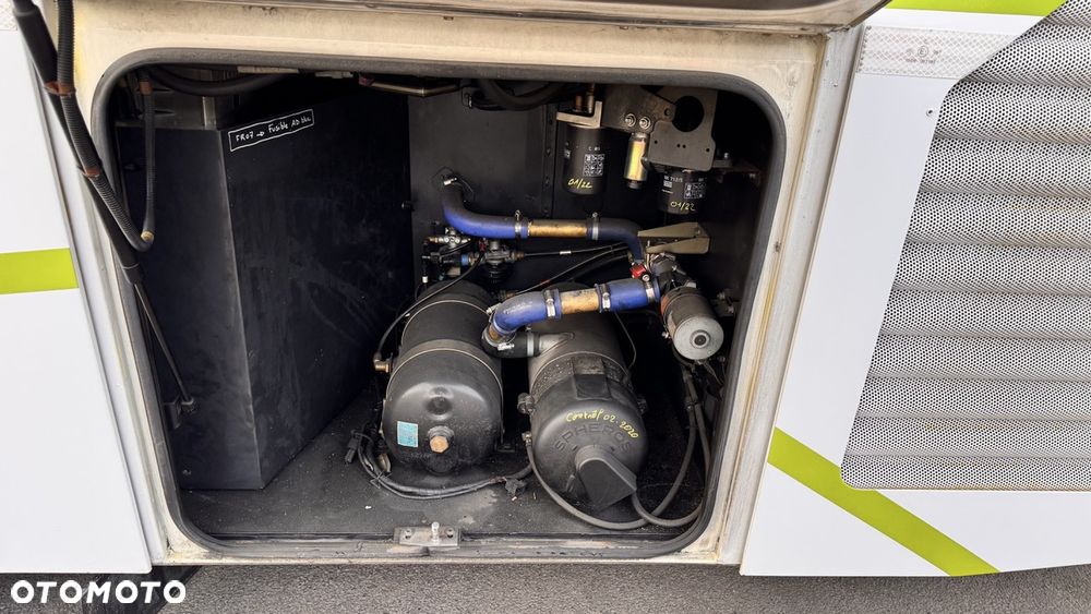 Irisbus Recreo Crosway / 59+1 miejsc/ cursor8 / Klima /ŁADNY !! / CENA: 129000zł netto - 14