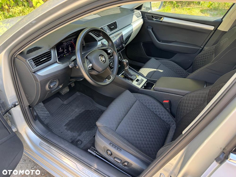 Skoda Superb 2.0 TDI SCR Ambition DSG - 7