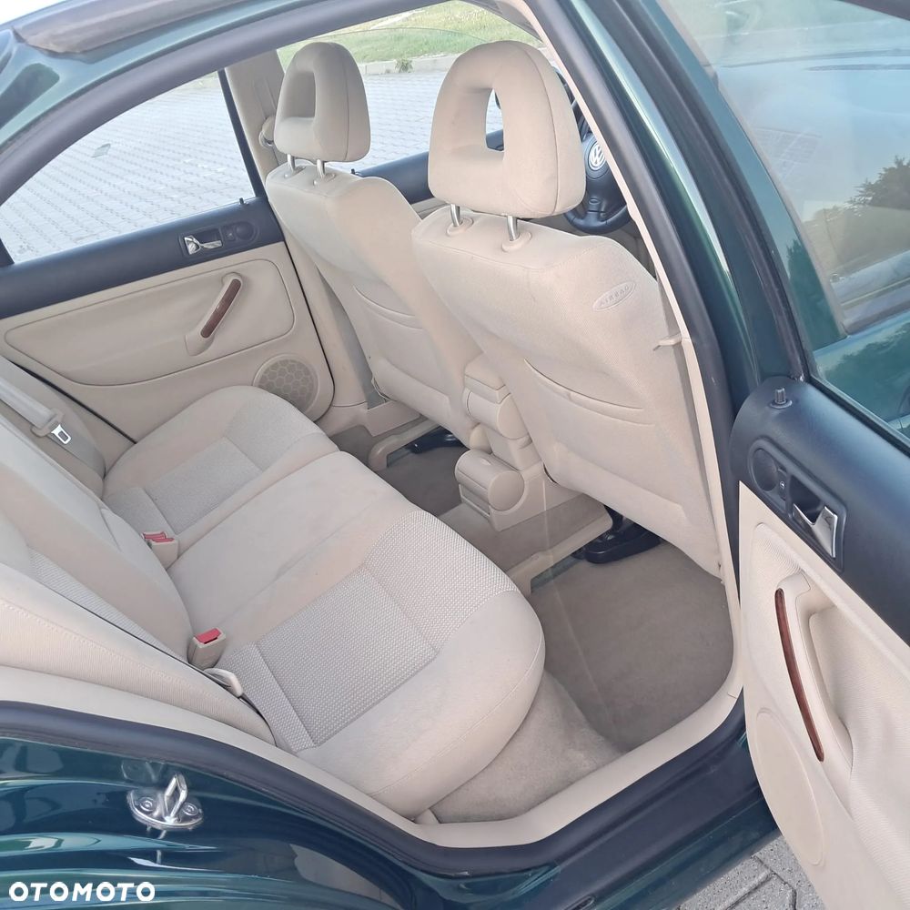 Volkswagen Bora - 13