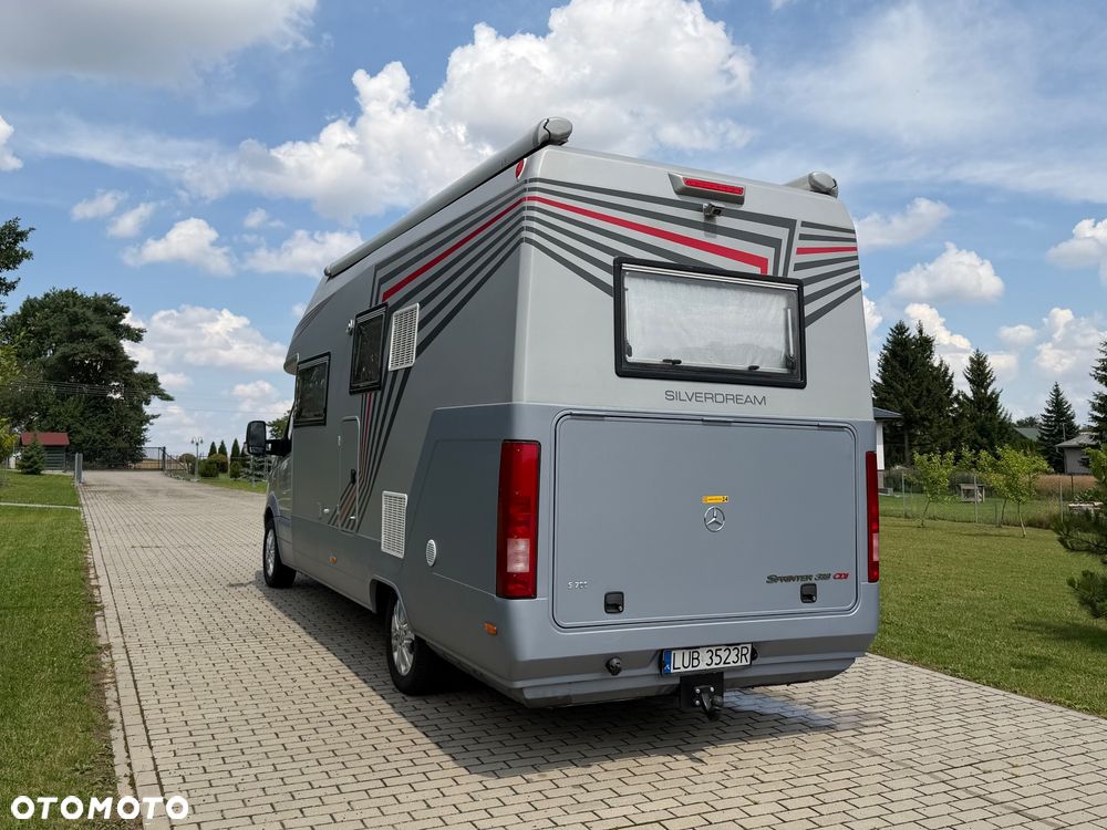 Mercedes-Benz Sprinter 318 - 9