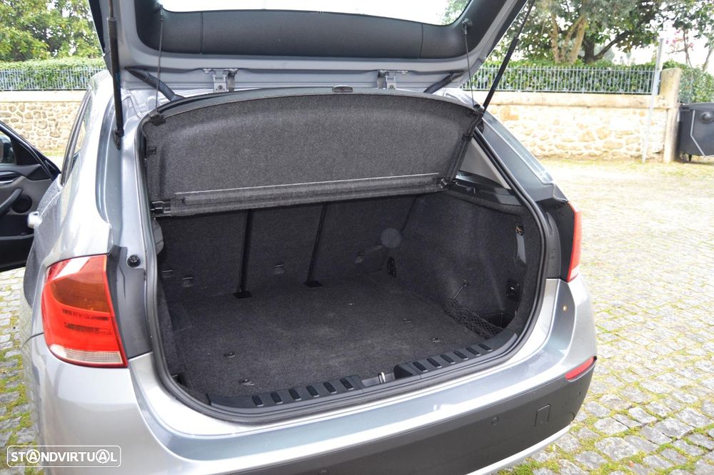 BMW X1 sDrive18d xLine - 10